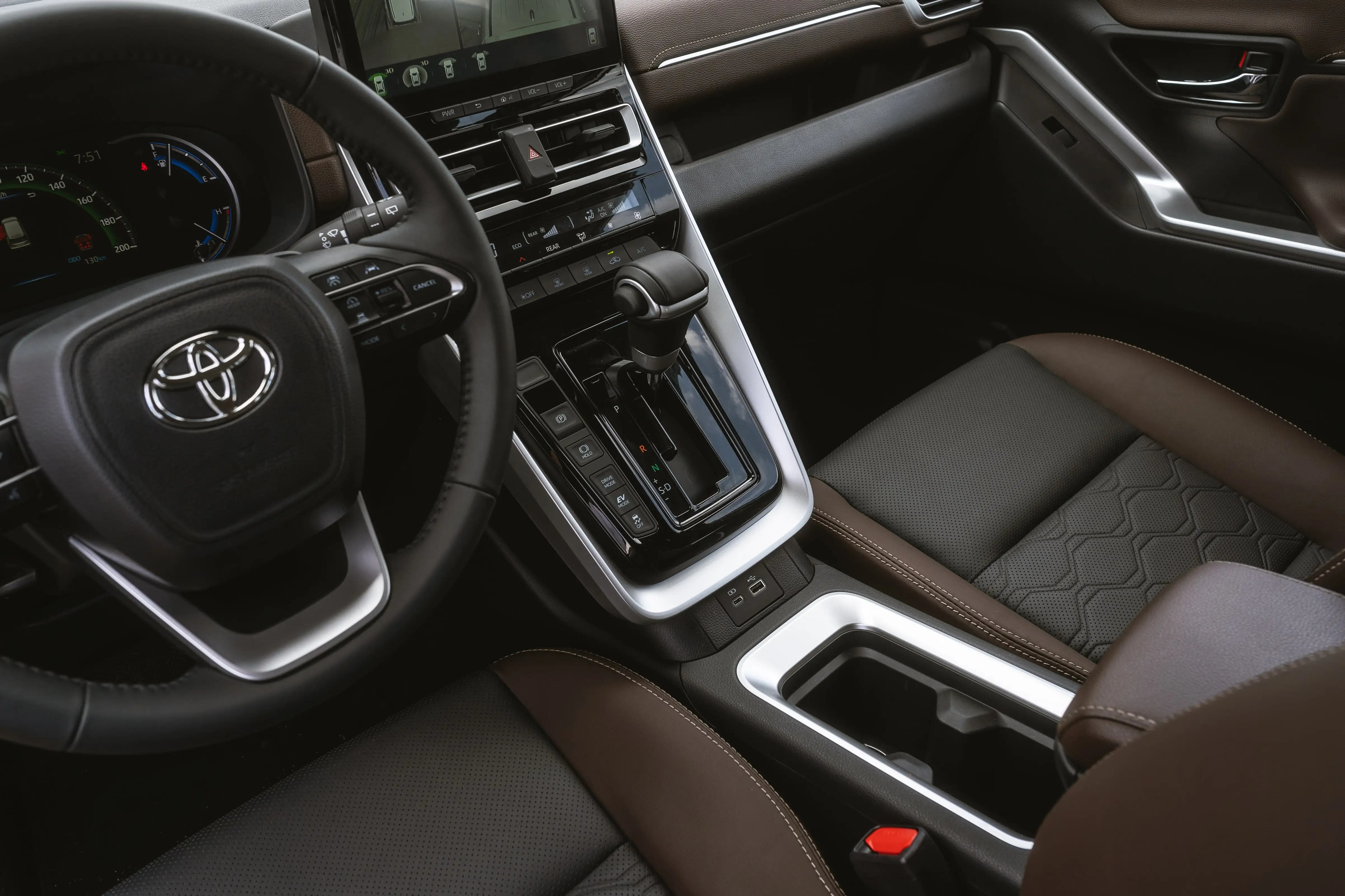 Dashboard and steering wheel