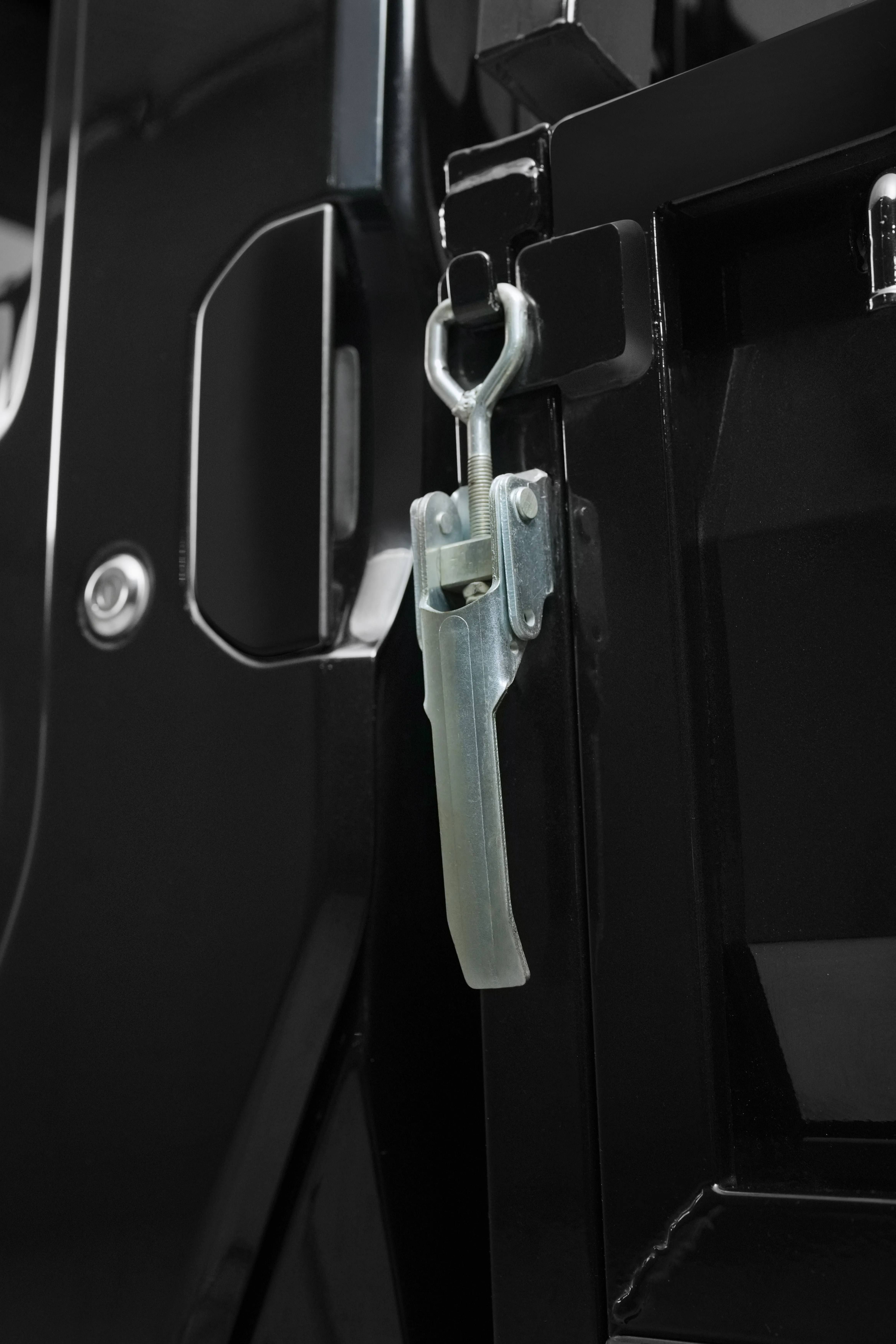 Dashboard and steering wheel
